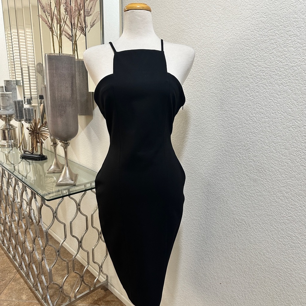 Elliatt black cocktail dress